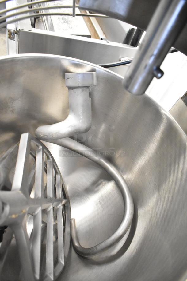 Avantco MX40 commercial planetary dough mixer with bowl, dough hook, and paddle attachments, 240V, 1 phase.