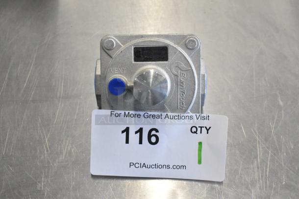 7015-4010 gas regulator, silver, with blue accents, featuring branding and model marking, in excellent condition.