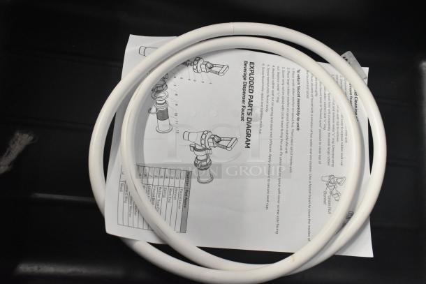 Brand new CaterGator black top-loading insulated food pan carrier, minor scratches. Includes beverage dispenser faucet parts diagram and white tubing.