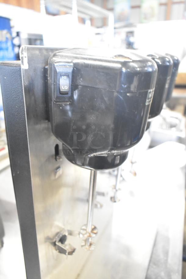 Waring 32DM16 Countertop 3 Head Drink Mixer, 120V, black, stainless steel, Hi/Lo speed switch, used condition.