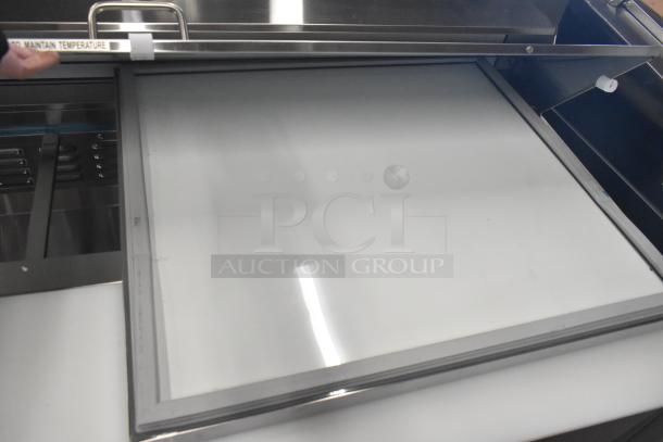 Brand new Avantco 178APT60HC commercial sandwich prep table, 2025 model. Scratch and dent condition. 115V, 1 phase.