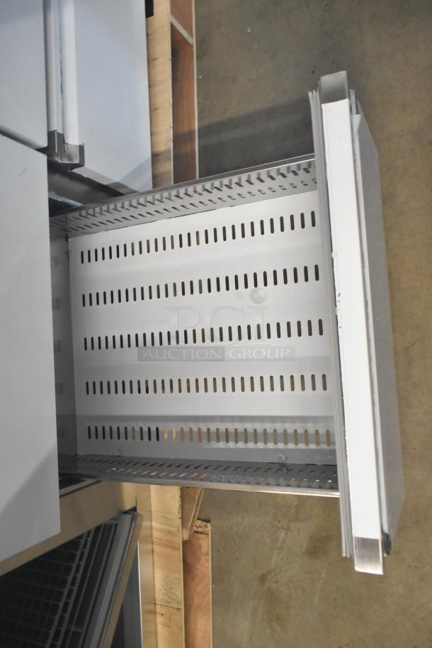 Brand new Avantco pizza prep table, 4 drawers, 1 door. Scratch and dent. 115V, 1 phase. Spacious, durable design.