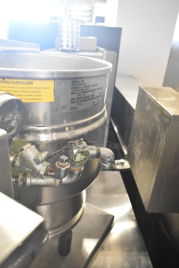 Groen TDB-20 20 Quart Steam Kettle, stainless steel, commercial countertop model, visible instruction label, piping details.