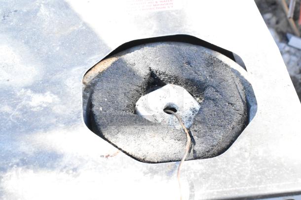 Perlick PP150 Commercial Power Pak, 115V, 1 Phase. Shows wear, with exposed wiring and surface rust.