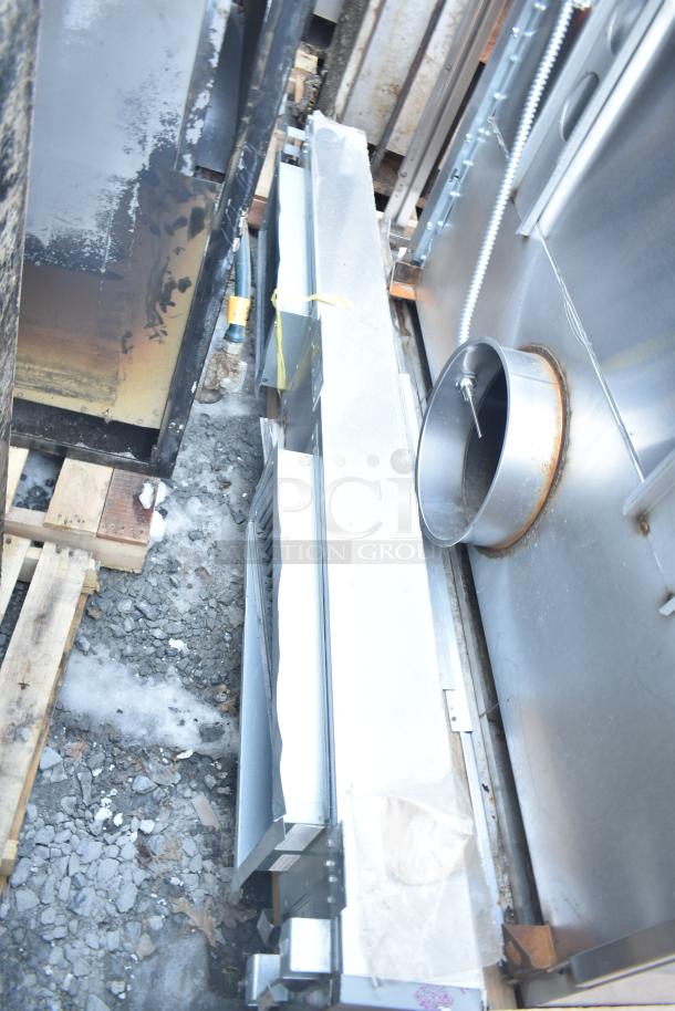 BRAND NEW CaptiveAire 6024 ND-2WI Commercial Grease Hood, features filters, lights; scratch and dent condition.