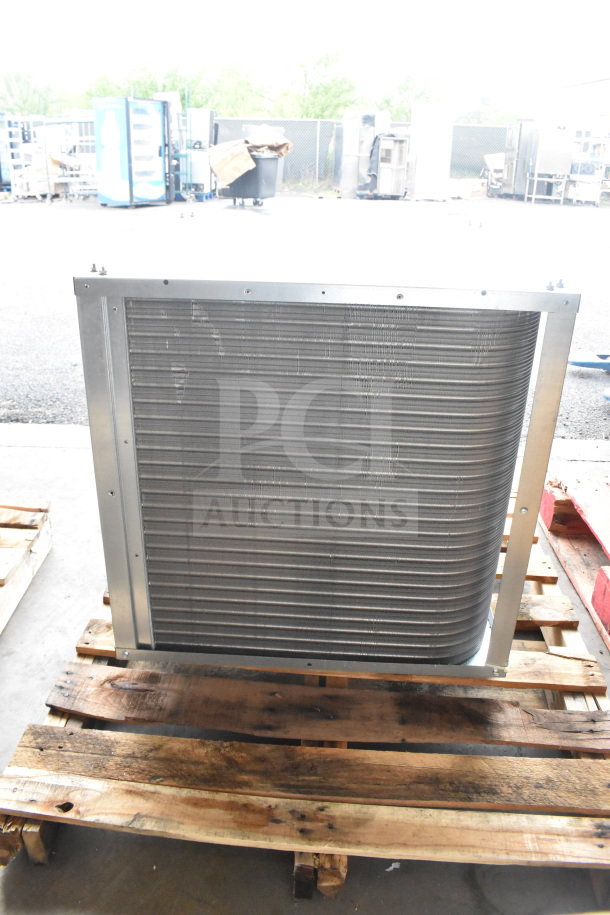 2022 Scotsman RCA3061 commercial remote condenser on pallet. Suitable for CIM1545R and CIM1845R, 208-230V, 1 phase.