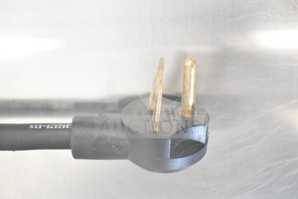 Power plug for 2024 Turbochef Encore2 Commercial Rapid Cook Oven, 208/240V, single phase, black cord.