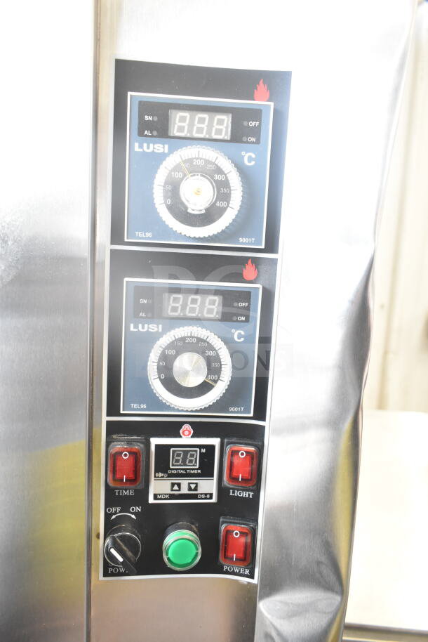 Lusi YCO-4-16D propane gas bakery oven control panel with digital display, temperature dials, and power switches.