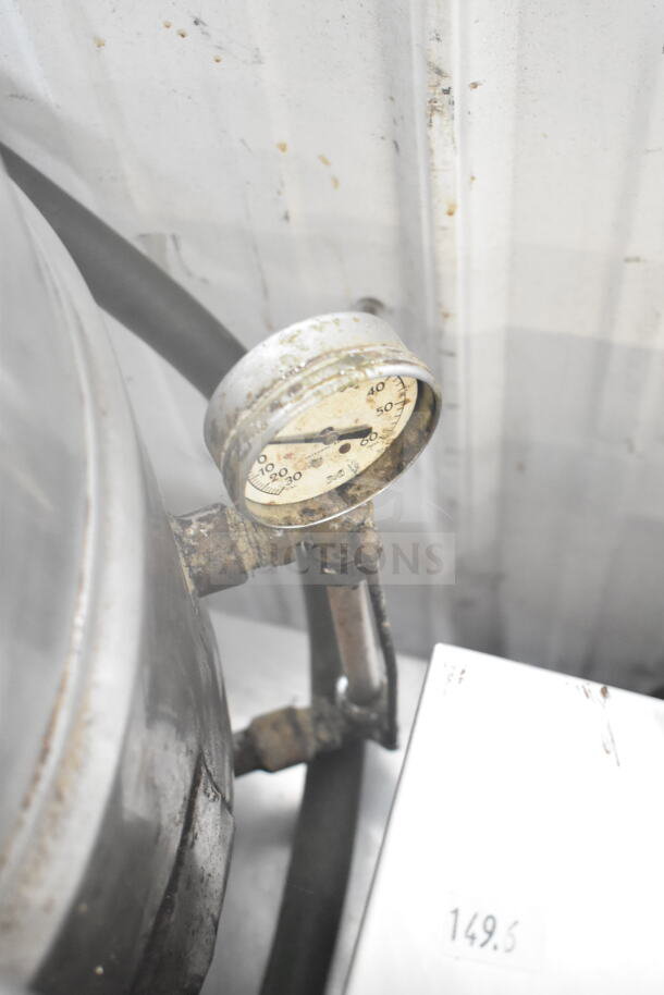 Groen TD3/7-40 Commercial 40 Quart Tilting Kettle gauge. Rust visible; uses 208 volts, 3 phase. Model TD3/7-40.