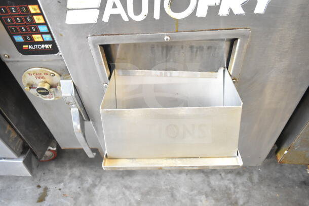 Autofry MTI-10 commercial countertop ventless fryer, electric, 240V, 1 phase. Control panel and tray visible, used condition.