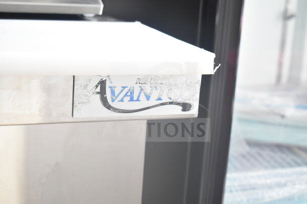 Brand new Avantco 178APT71MHC sandwich prep table with logo visible, slight scratches. 115V, 1 Phase.