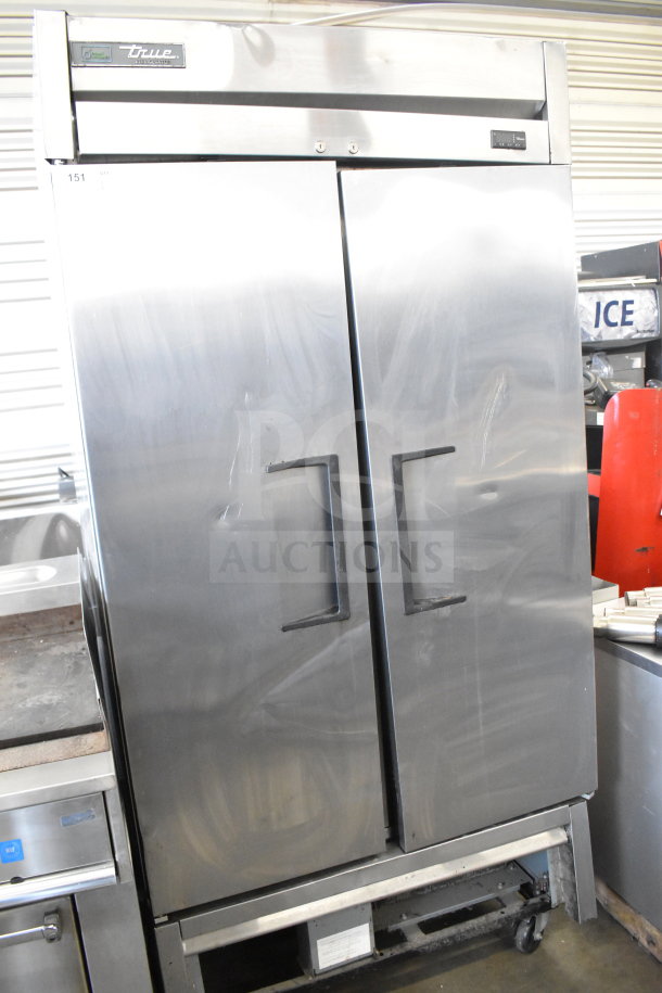 2018 True T-35-HC 2 Door Reach-In Cooler, stainless steel, on commercial casters, 115V, 1 phase, minor wear.
