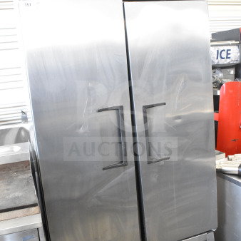 2018 True T-35-HC 2 Door Reach-In Cooler, stainless steel, on commercial casters, 115V, 1 phase, minor wear.