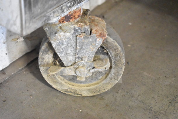 HCH Commercial Heated Buffet caster, shows signs of rust and wear, indicating used condition.