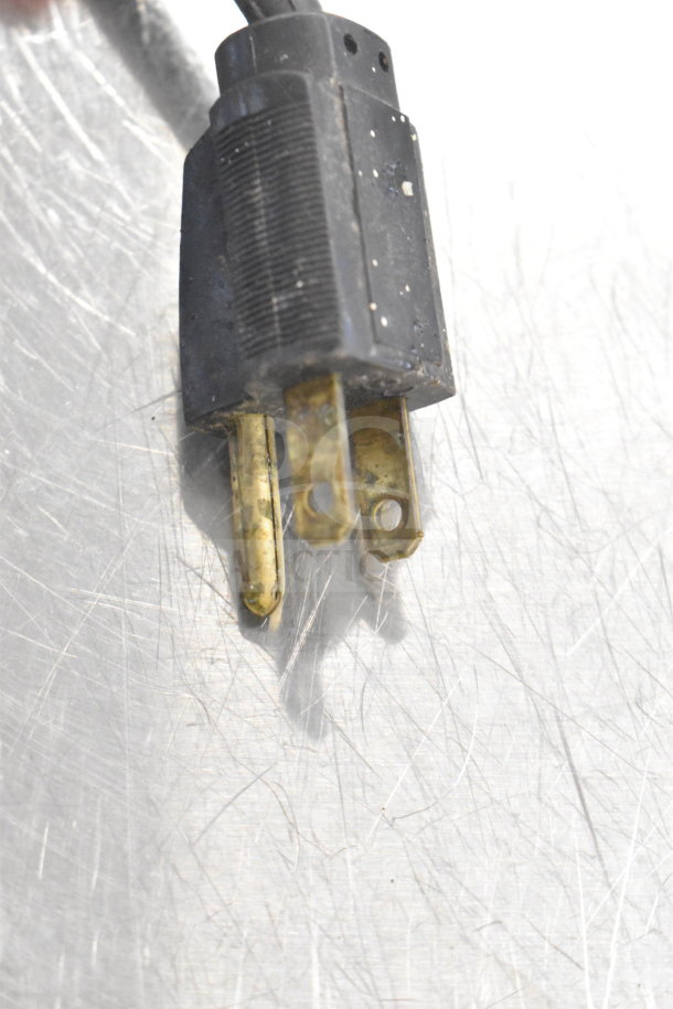 Fetco CBS-62H coffee machine plug showing mild wear, 120 volts, 1 phase. Suitable for commercial countertop use.