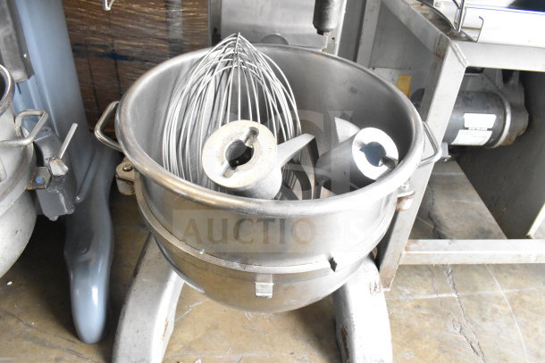 Berkel FMS60 60-quart dough mixer with bowl, bowl guard, dough hook, paddle, and whisk attachments. 200-240V.