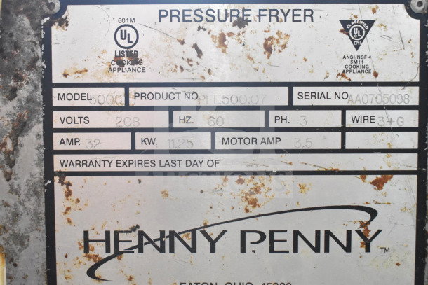 Henny Penny 500C pressure fryer label, showing model, serial number, voltage, phase details, and UL certification marks.