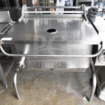 Commercial Floor Style Manual Tilt Braising Pan.