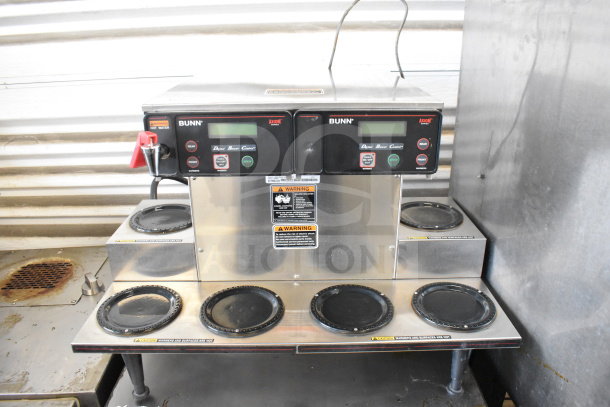 2018 Bunn AXIOM 0/6 TWIN commercial coffee machine with six burners and hot water dispenser. Good condition.
