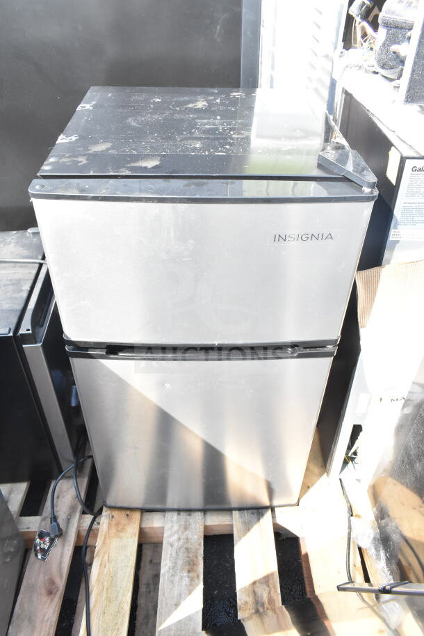 Four mini coolers, including Hisense and Arctic King, shown. Each is 115 volts, 1 phase. Sold as a lot.