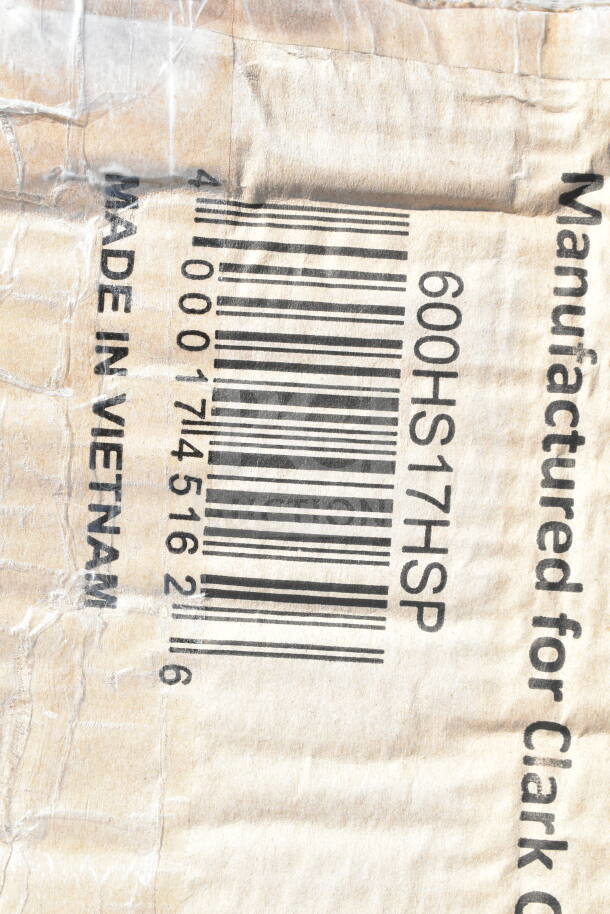 Barcode label showing the model number 600HS17HSP. Item is made in Vietnam.