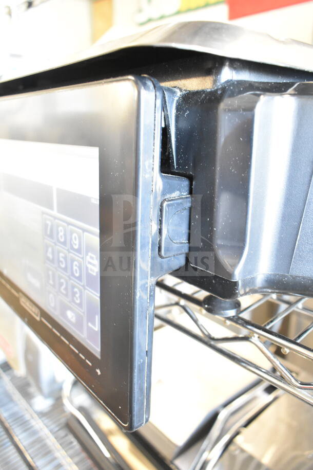 2020 Hobart HTi-7LH4W Commercial Scale, touchscreen display, 120/208-240V, tested, working, excellent condition.