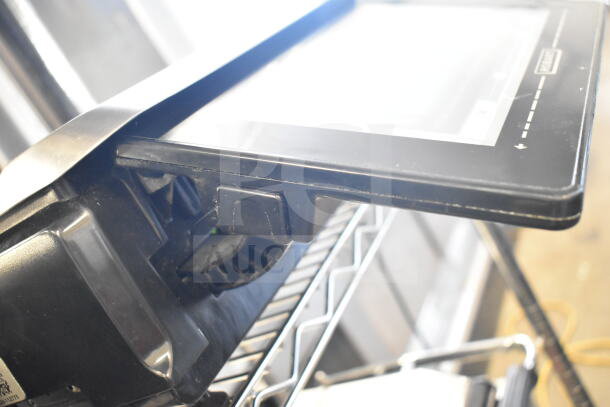 2020 Hobart HTi-7LH4W commercial scale, tested and working. Countertop model, 120/208-240V, clear display shown.