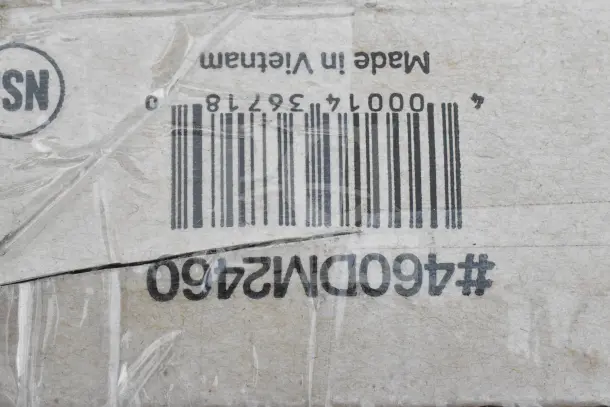 Barcode with product code #460DM2460, labeled "Made in Vietnam." Box shows plastic wrapping with item info.