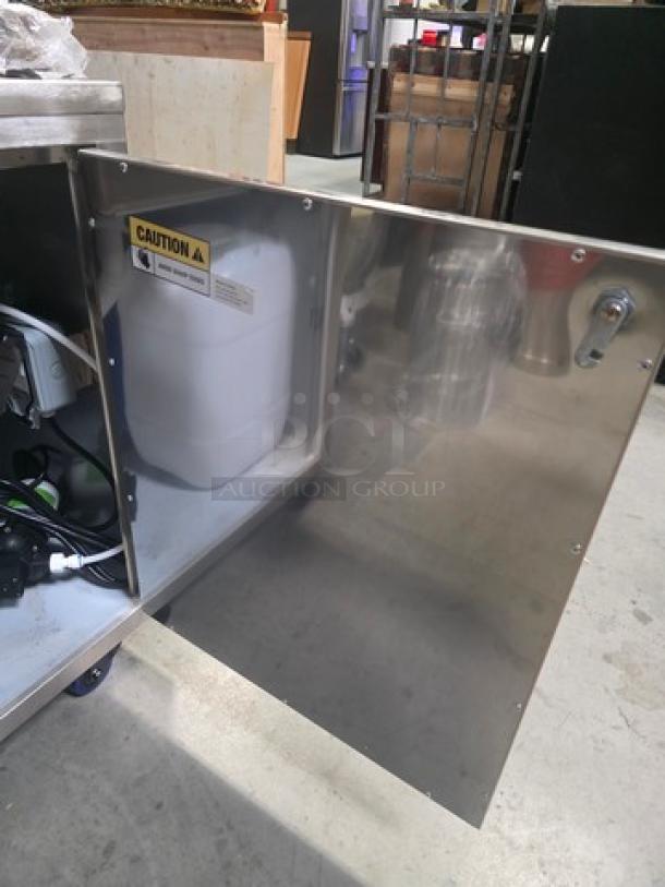 Regency Space Saver Portable Hand Sink Cart, stainless steel, single bowl, model 600PHS24HC, with hot/cold water, good condition.