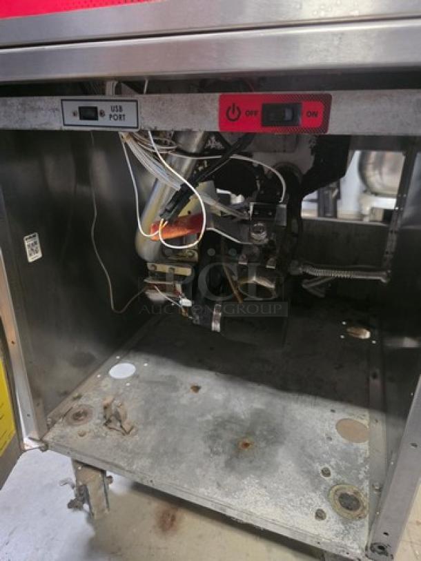Vulcan 1TR85C-1 PowerFry3 natural gas floor fryer, exposed interior, USB port, computer controls, 90,000 BTU, used condition.