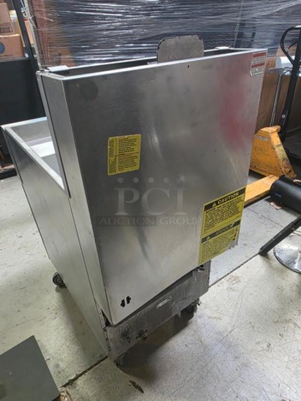 Vulcan 1TR85C-1 PowerFry3 natural gas fryer, 85-90 lb. capacity, stainless steel, with computer controls, 90,000 BTU.