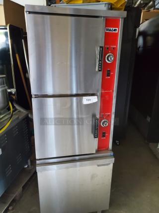 Vulcan VSX10EC commercial convection steamer, stainless steel, dual compartments, 208V/3PH, shown in used condition.