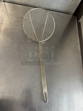 8" round wire skimmer with fine mesh netting, stainless steel handle, excellent condition for efficient straining.