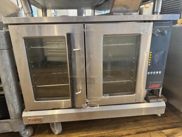 LANG Platinum Gas Full Size Single Deck Convection Oven; stainless steel, glass doors, control panel; used condition.