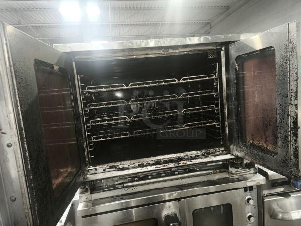 Southbend PCE15S/SI Platinum Double Convection Oven, used, 7.5kW, 240v/3ph, clean interior, visible dials.