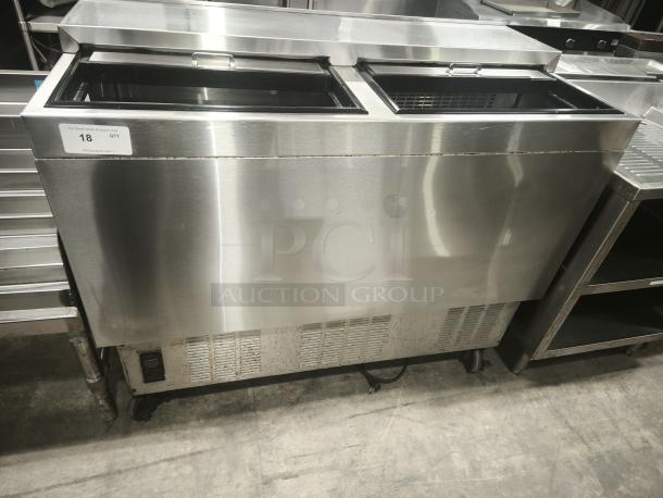Glastender MF48-S2 glass chiller, stainless steel, 2 sections, 147 mug capacity, 120v, some surface wear, includes auction label.