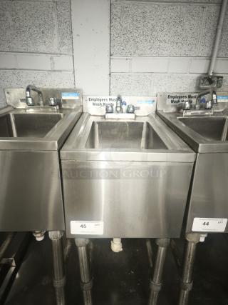Krowne Bar Drain Board, Model 21-GS24, stainless steel, with three sink units. Features labels for employee handwashing.
