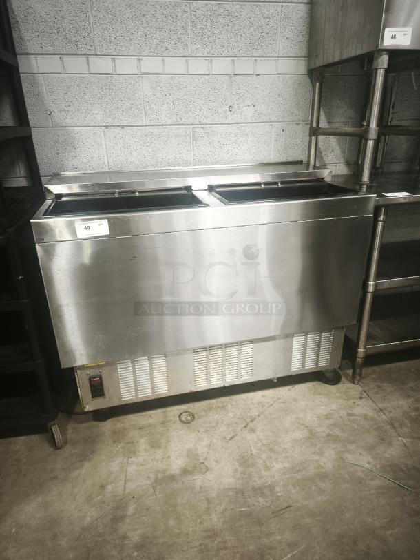 Glastender MF48-SF2 underbar commercial glass/mug froster, 48"W x 24"D, stainless steel, 120V, used condition.