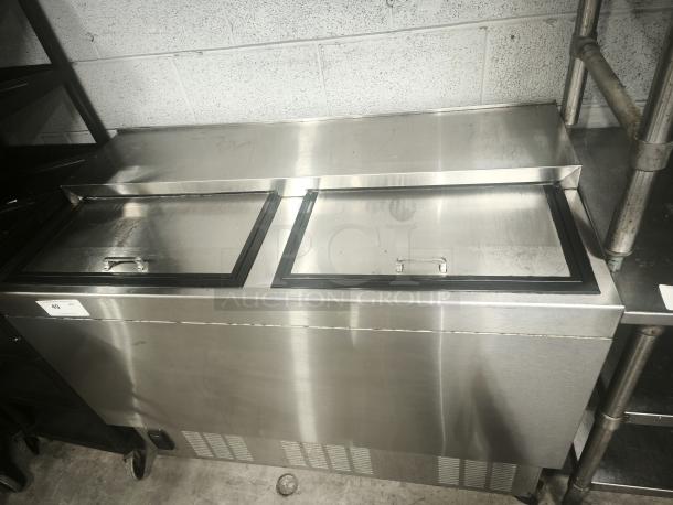 Glastender MF48-SF2 under bar commercial mug froster, stainless steel, 48"W x 24"D, dual lids, 120V, good condition.