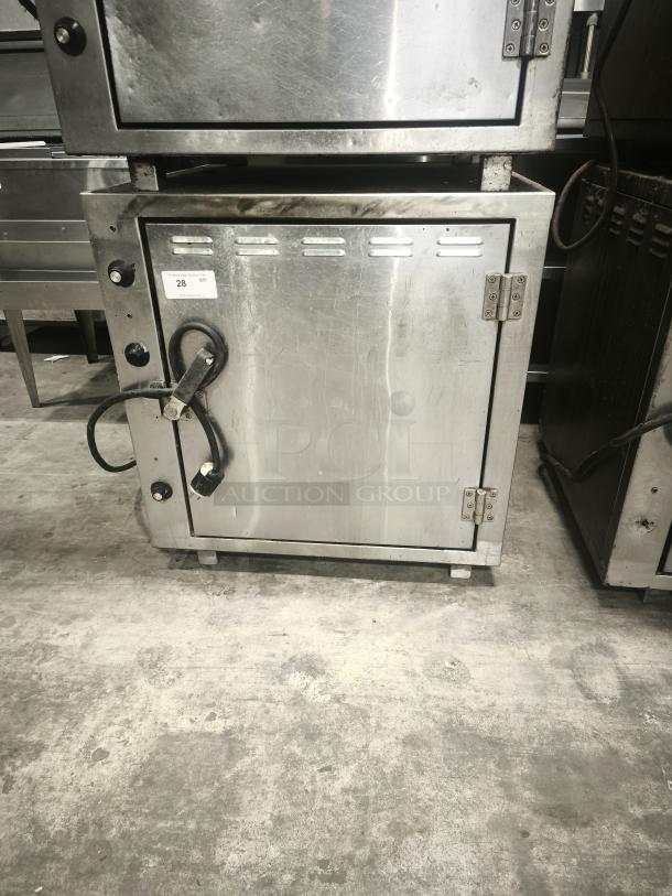 ROK RCI-P650E lab stone oven, stainless steel, high-temp 450°F, visible power cord, sturdy build, good condition.