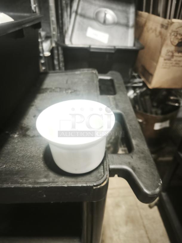 Aluma White medium porcelain pot pie dish, pristine condition, smooth finish, ideal for baking and serving.