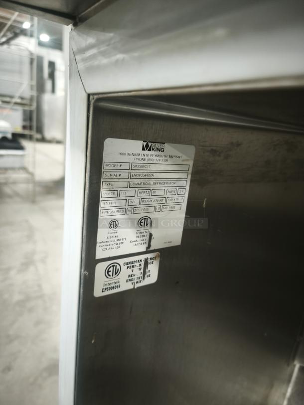 Silver King SKDL25-ESUS2 refrigerated lettuce crisper, stainless steel, commercial use, model SKS2SB6I7, ETL certified.