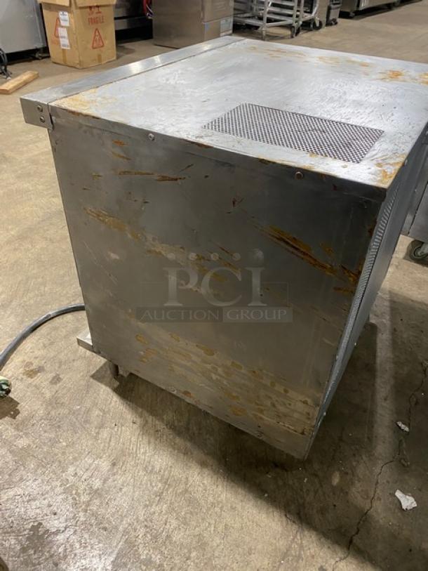 Hobart CN85 stainless steel countertop convection oven, electric, thermostatic control, visible wear, includes wired rack.