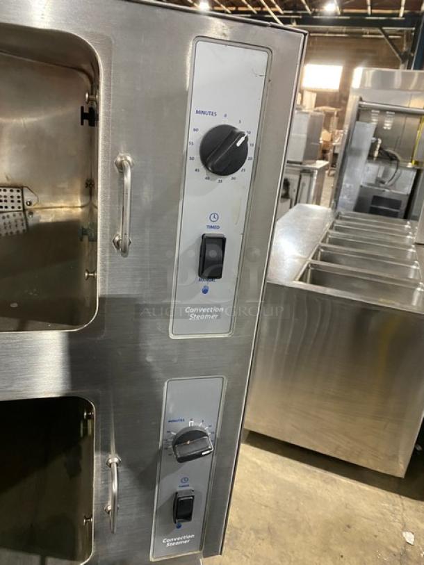 Cleveland Range Classic Series dual compartment convection steamer, model 24CEM24, stainless steel, electric, good condition.