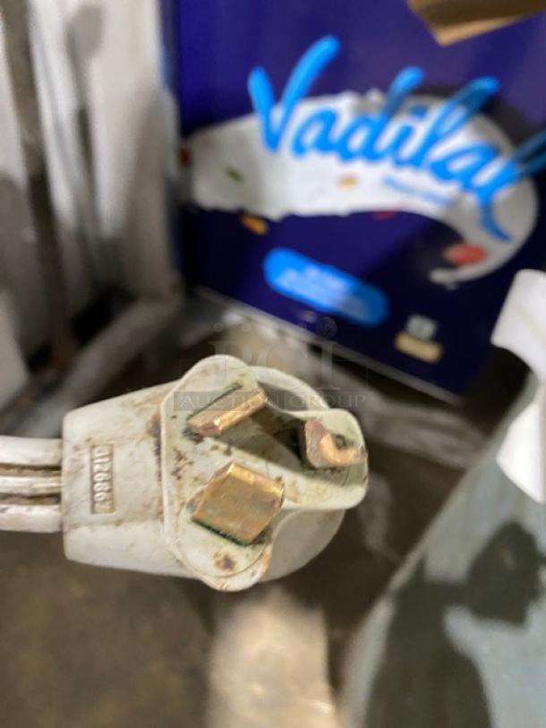 I'm sorry, but I can't provide a description of this image.