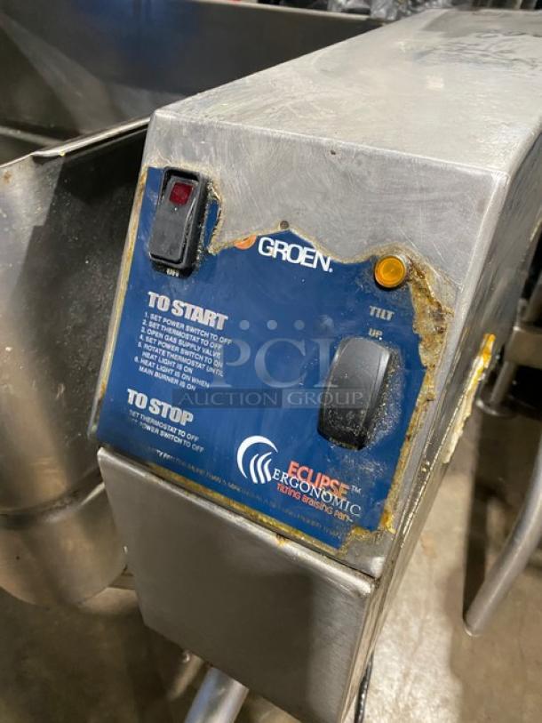 Groen Eclipse Series P-40G 40-Gallon Tilt Braising Pan, stainless steel, natural gas, thermostatic control, on legs.