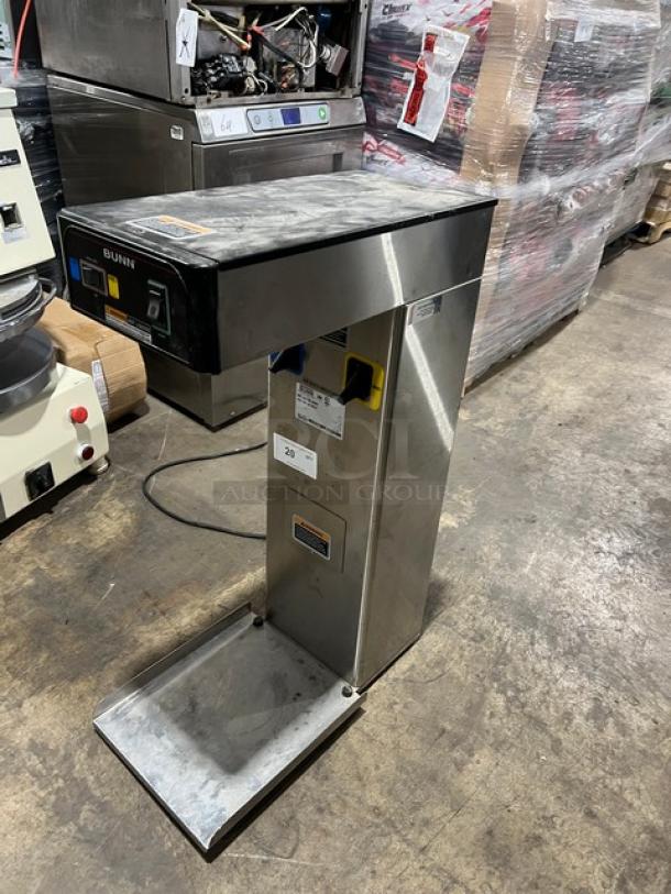 Bunn TB6Q stainless steel 3-gallon iced tea brewer, electric, 120V, countertop model, visible brand label, used condition.