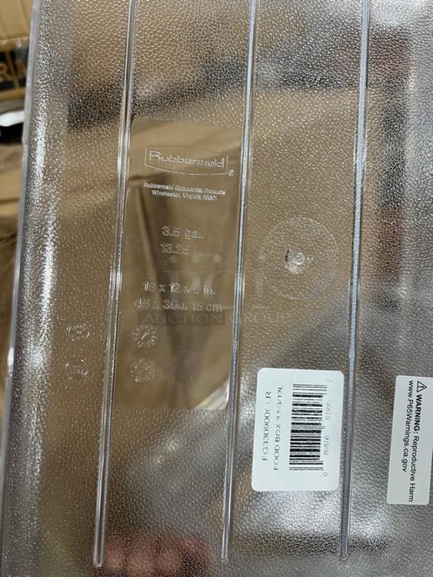 Rubbermaid FG330900CLR 3.5 Gal. clear polycarbonate food storage container. New condition, with capacity and measurement markings.