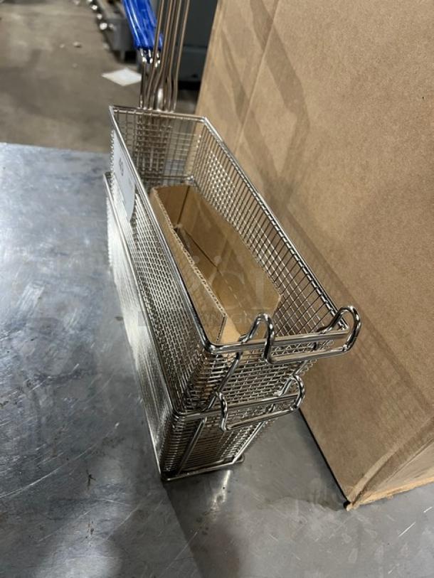 Commercial wired mesh fry basket with front hook and blue non-slip grip handle, double pack, new condition.