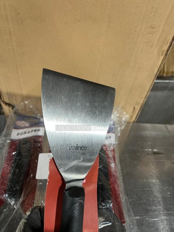 NEW! Winco Winware TKP-40 handheld scraper, stainless steel blade, black slip-resistant polypropylene grip, commercial grade.